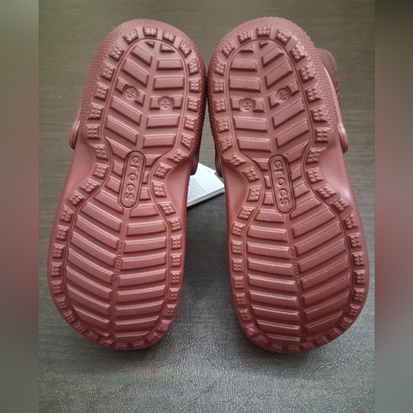 CROCS Burgundy Rain & Snow Boots with Textured Sole - Picture 7 of 9